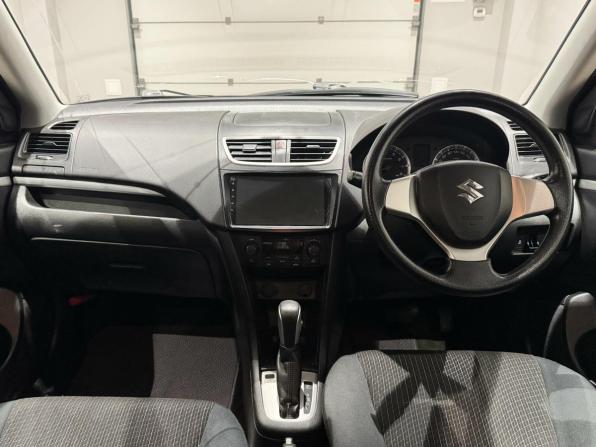 Suzuki Swift IV Рестайлинг с пробегом 2015 года, цена 824 929 рублей, 174914 км, хэтчбек, Автокод Объявления