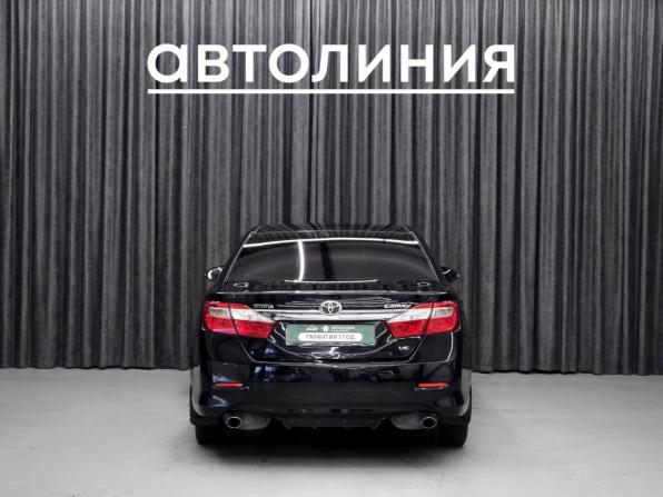 Toyota Camry VII (XV50) с пробегом 2013 года, цена 1 529 000 рублей, 280000 км, седан, Автокод Объявления