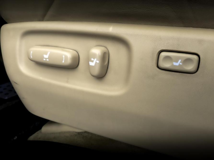 Toyota Land Cruiser 200 Series Рестайлинг 2 Москва  - изображение 21