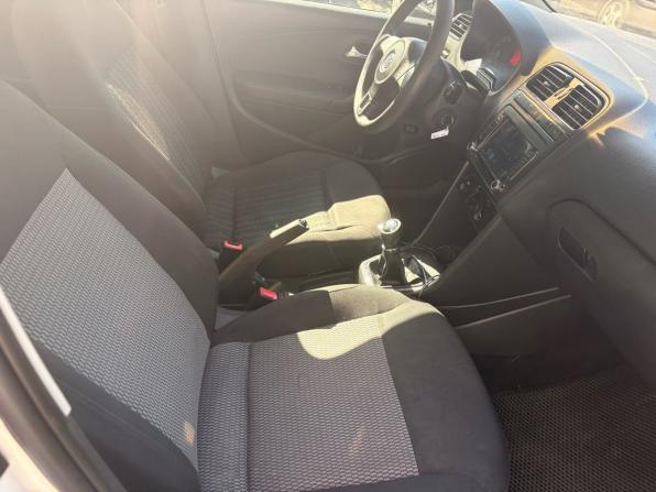 Volkswagen Polo V с пробегом 2012 года, цена 315 000 рублей, 321000 км, седан, Автокод Объявления