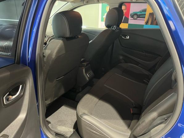 Renault Kaptur I Рестайлинг с пробегом 2020 года, цена 1 549 000 рублей, 89489 км, внедорожник, Автокод Объявления