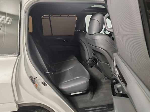 Lexus LX IV с пробегом 2022 года, цена 15 800 000 рублей, 30601 км, внедорожник, Автокод Объявления