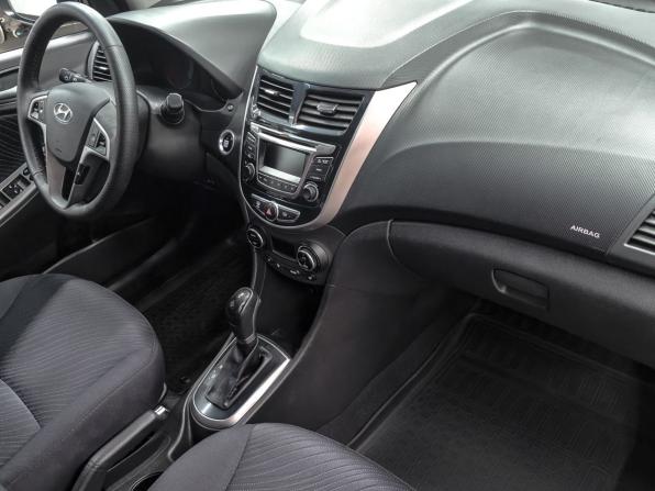 Hyundai Solaris I Рестайлинг с пробегом 2014 года, цена 1 049 900 рублей, 162000 км, седан, Автокод Объявления
