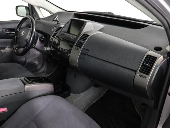 Toyota Prius II Рестайлинг (XW20) с пробегом 2008 года, цена 500 000 рублей, 330499 км, лифтбек, Автокод Объявления