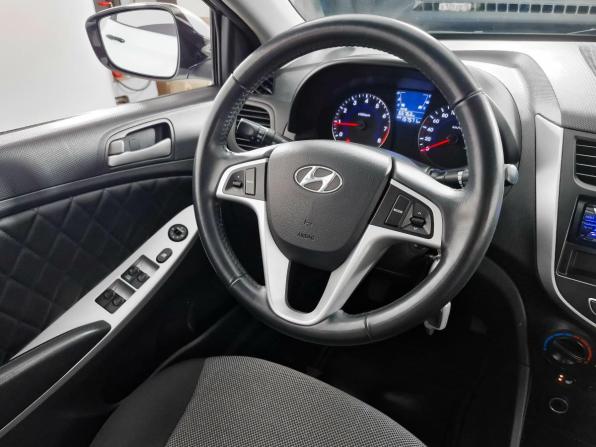 Hyundai Solaris I с пробегом 2011 года, цена 639 000 рублей, 157571 км, седан, Автокод Объявления