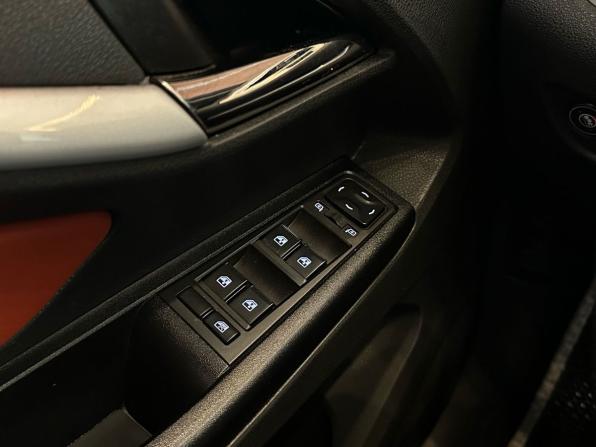Lada (ВАЗ) Vesta I с пробегом 2018 года, цена 1 049 000 рублей, 121589 км, универсал, Автокод Объявления