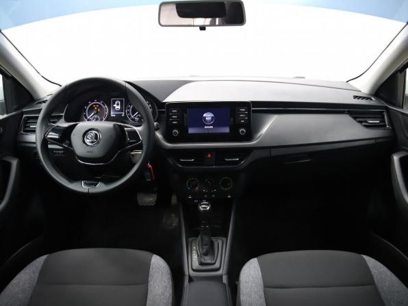 Skoda Rapid II с пробегом 2021 года, цена 1 550 000 рублей, 76136 км, лифтбек, Автокод Объявления