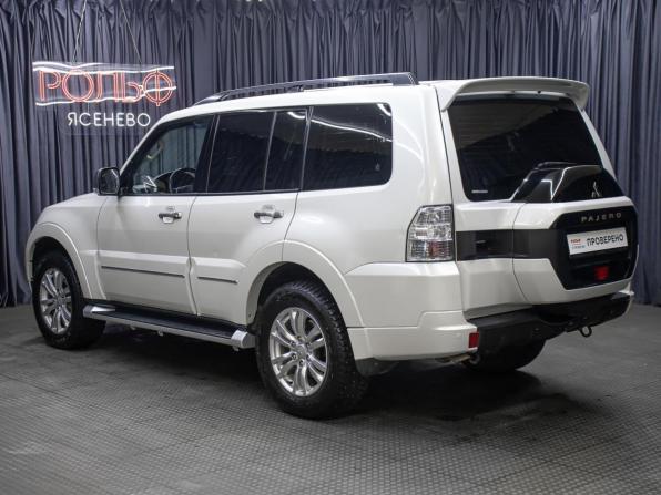Mitsubishi Pajero IV Рестайлинг 2 с пробегом 2019 года, цена 3 798 000 рублей, 42300 км, внедорожник, Автокод Объявления