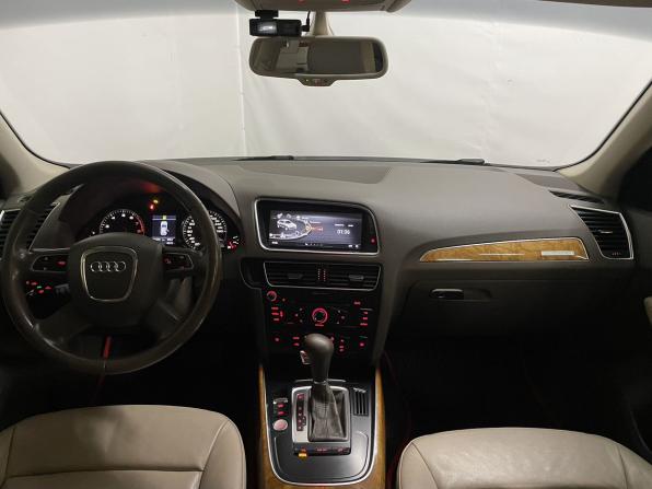 Audi Q5 I (8R) с пробегом 2009 года, цена 1 310 000 рублей, 211942 км, внедорожник, Автокод Объявления