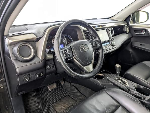 Toyota RAV4 IV (XA40) с пробегом 2014 года, цена 1 770 000 рублей, 211325 км, внедорожник, Автокод Объявления