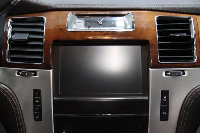 Cadillac Escalade III с пробегом 2013 года, цена 2 460 650 рублей, 316194 км, внедорожник, Автокод Объявления