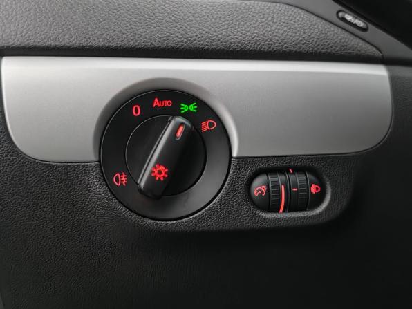 Volkswagen Jetta VI с пробегом 2012 года, цена 795 000 рублей, 231241 км, седан, Автокод Объявления