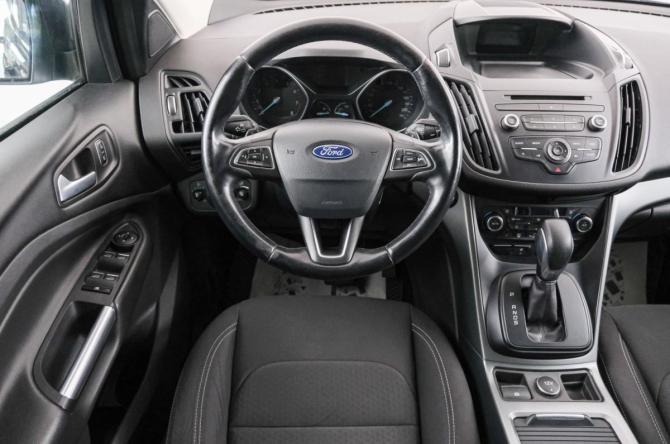 Ford Kuga II Рестайлинг с пробегом 2017 года, цена 1 649 000 рублей, 304694 км, внедорожник, Автокод Объявления