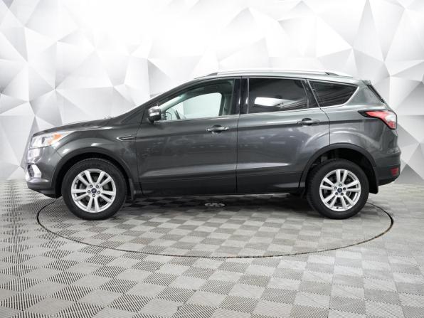 Ford Kuga II Рестайлинг с пробегом 2016 года, цена 1 290 000 рублей, 226000 км, внедорожник, Автокод Объявления