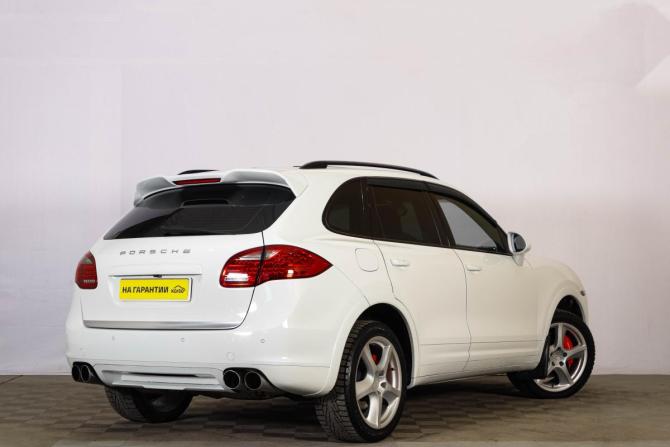 Porsche Cayenne II (958) с пробегом 2012 года, цена 2 069 000 рублей, 169000 км, внедорожник, Автокод Объявления