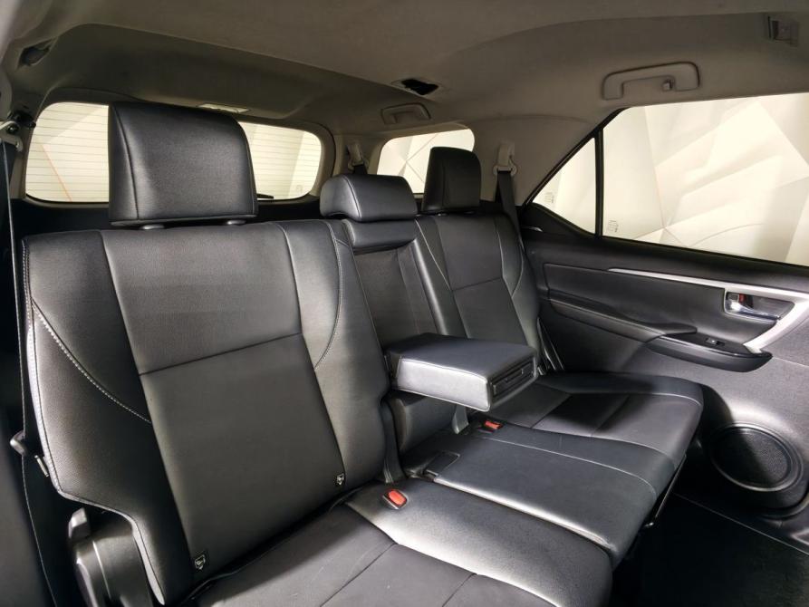Toyota Fortuner II Рестайлинг Москва  - изображение 17