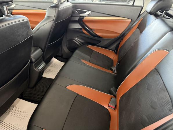Lada (ВАЗ) Vesta I Рестайлинг (NG) с пробегом 2024 года, цена 1 470 000 рублей, 20346 км, универсал, Автокод Объявления