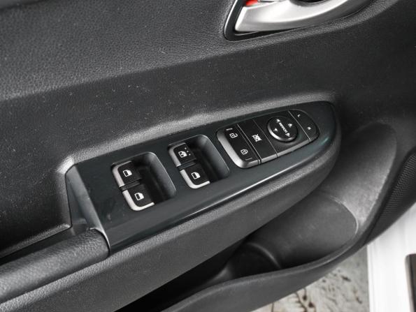 Kia Rio IV Рестайлинг с пробегом 2021 года, цена 1 399 000 рублей, 179467 км, седан, Автокод Объявления