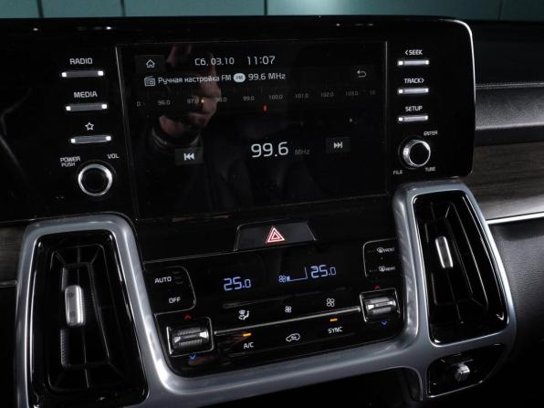Kia Sorento IV с пробегом 2023 года, цена 4 299 000 рублей, 68674 км, внедорожник, Автокод Объявления