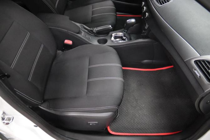 Renault Fluence I Рестайлинг с пробегом 2014 года, цена 755 550 рублей, 120339 км, седан, Автокод Объявления
