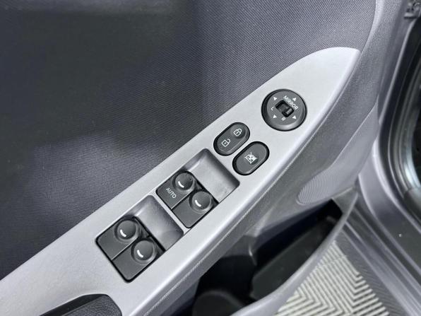 Hyundai Solaris I Рестайлинг с пробегом 2015 года, цена 1 151 000 рублей, 124238 км, седан, Автокод Объявления