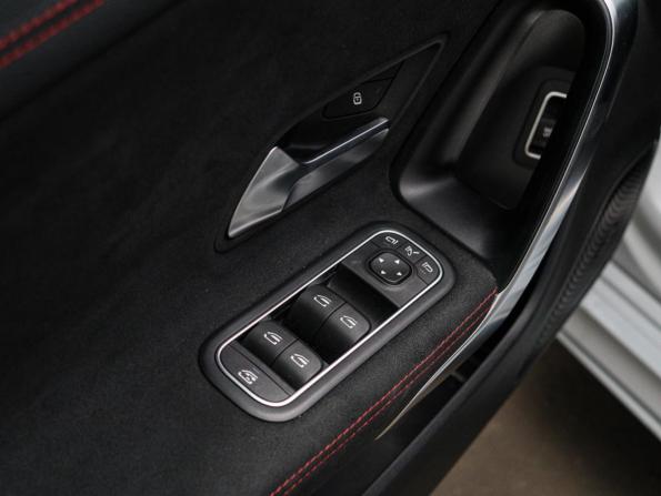 Mercedes-Benz CLA II (C118 X118) с пробегом 2020 года, цена 3 380 000 рублей, 56377 км, седан, Автокод Объявления
