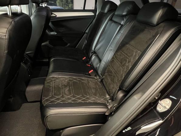 Volkswagen Tiguan II Рестайлинг с пробегом 2021 года, цена 3 150 000 рублей, 62900 км, внедорожник, Автокод Объявления