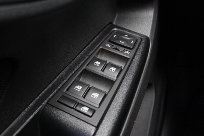Lada (ВАЗ) Vesta I с пробегом 2020 года, цена 1 050 000 рублей, 92044 км, седан, Автокод Объявления