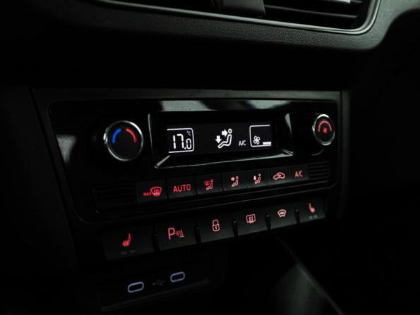 Volkswagen Polo VI с пробегом 2021 года, цена 1 769 700 рублей, 54982 км, лифтбек, Автокод Объявления