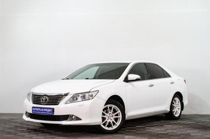 Toyota Camry VII (XV50) с пробегом 2013 года, цена 1 949 000 рублей, 180000 км, седан, Автокод Объявления