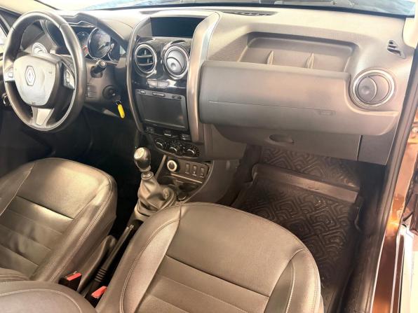 Renault Duster I Рестайлинг с пробегом 2016 года, цена 865 130 рублей, 208250 км, внедорожник, Автокод Объявления