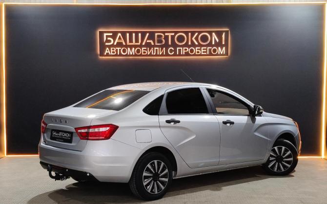 Lada (ВАЗ) Vesta I с пробегом 2019 года, цена 799 000 рублей, 122680 км, седан, Автокод Объявления