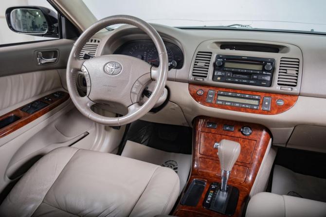 Toyota Camry V (XV30) Рестайлинг с пробегом 2005 года, цена 1 129 000 рублей, 171060 км, седан, Автокод Объявления