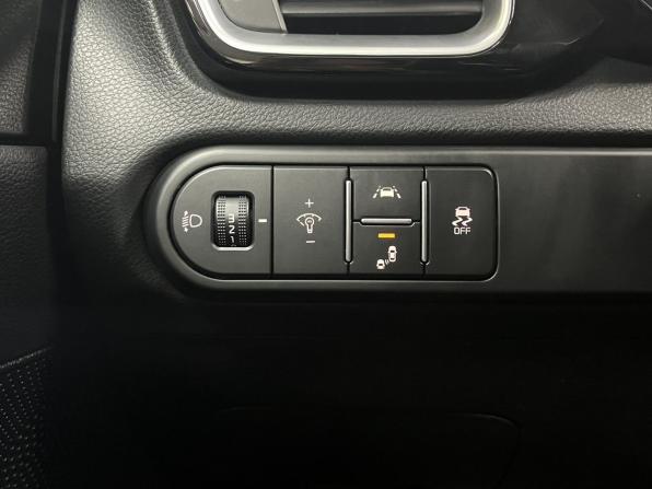 Kia Ceed III с пробегом 2019 года, цена 1 900 000 рублей, 80000 км, хэтчбек, Автокод Объявления