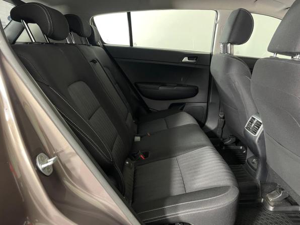 Kia Sportage IV Рестайлинг с пробегом 2019 года, цена 1 905 000 рублей, 86648 км, внедорожник, Автокод Объявления