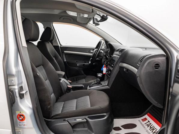 Skoda Octavia II (A5) Рестайлинг с пробегом 2011 года, цена 970 000 рублей, 154845 км, универсал, Автокод Объявления