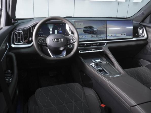 Geely Monjaro I Рестайлинг 2 с пробегом 2026 года, цена 4 250 000 рублей, 107 км, внедорожник, Автокод Объявления