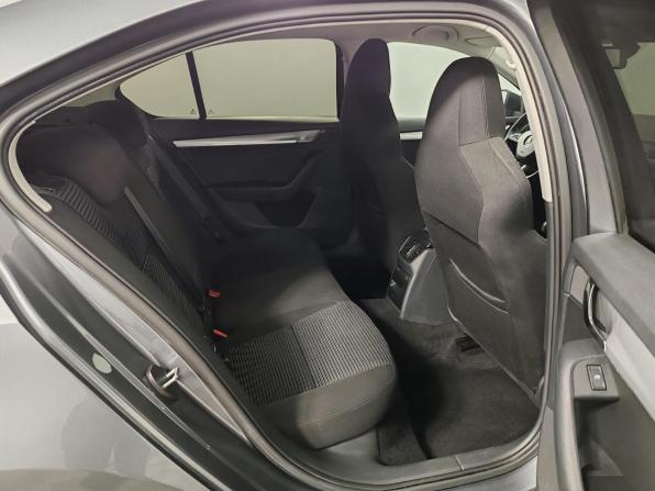 Skoda Octavia III (A7) с пробегом 2015 года, цена 1 329 000 рублей, 244943 км, лифтбек, Автокод Объявления