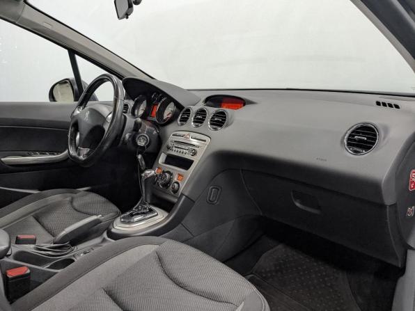 Peugeot 408 I с пробегом 2016 года, цена 750 000 рублей, 150110 км, седан, Автокод Объявления
