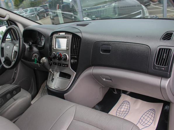 Hyundai Grand Starex I с пробегом 2015 года, цена 1 592 400 рублей, 283460 км, минивэн, Автокод Объявления