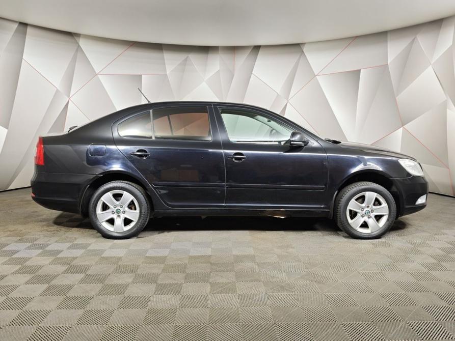Skoda Octavia II (A5) Рестайлинг Москва  - изображение 6
