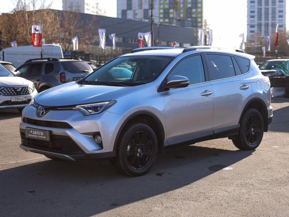 Toyota RAV4 IV (XA40) Рестайлинг с пробегом 2017 года, цена 2 499 000 рублей, 114170 км, внедорожник, Автокод Объявления