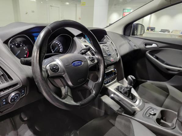 Ford Focus III с пробегом 2015 года, цена 850 000 рублей, 158461 км, седан, Автокод Объявления