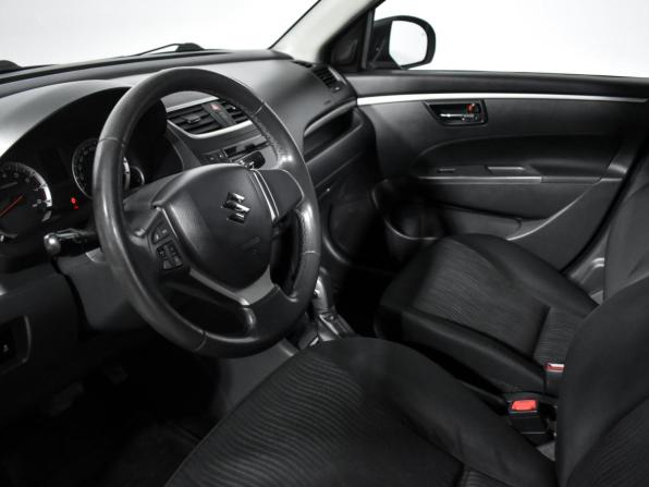 Suzuki Swift IV с пробегом 2011 года, цена 735 000 рублей, 190626 км, хэтчбек, Автокод Объявления