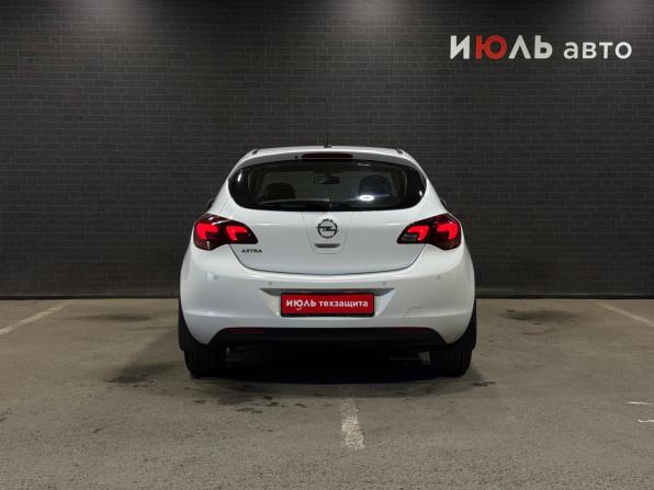 Opel Astra J с пробегом 2012 года, цена 998 000 рублей, 83815 км, хэтчбек, Автокод Объявления