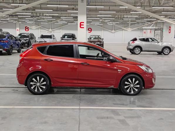 Hyundai Solaris I с пробегом 2012 года, цена 595 000 рублей, 206726 км, хэтчбек, Автокод Объявления