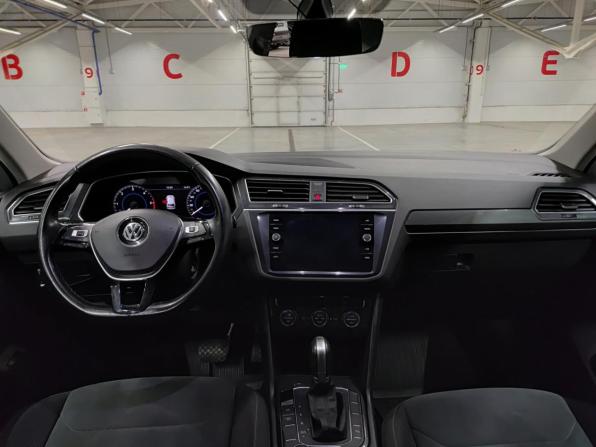 Volkswagen Tiguan II с пробегом 2017 года, цена 2 640 000 рублей, 127557 км, внедорожник, Автокод Объявления