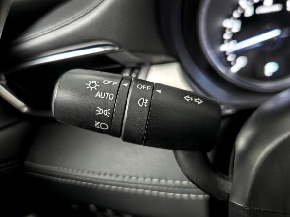 Mazda 6 III (GJ) Рестайлинг 2 с пробегом 2019 года, цена 2 649 000 рублей, 63105 км, седан, Автокод Объявления
