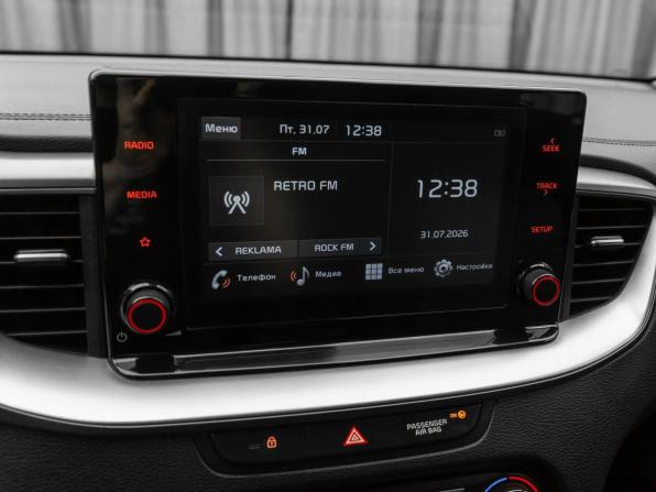 Kia Ceed III Рестайлинг с пробегом 2022 года, цена 2 320 000 рублей, 66782 км, универсал, Автокод Объявления