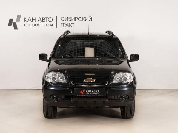 Chevrolet Niva I Рестайлинг с пробегом 2015 года, цена 740 000 рублей, 37700 км, внедорожник, Автокод Объявления